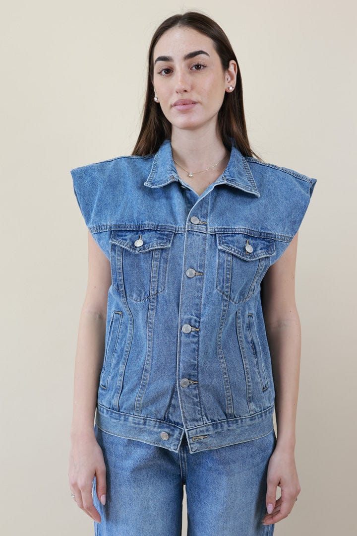 JACKET WITH PAD SHOULDERS