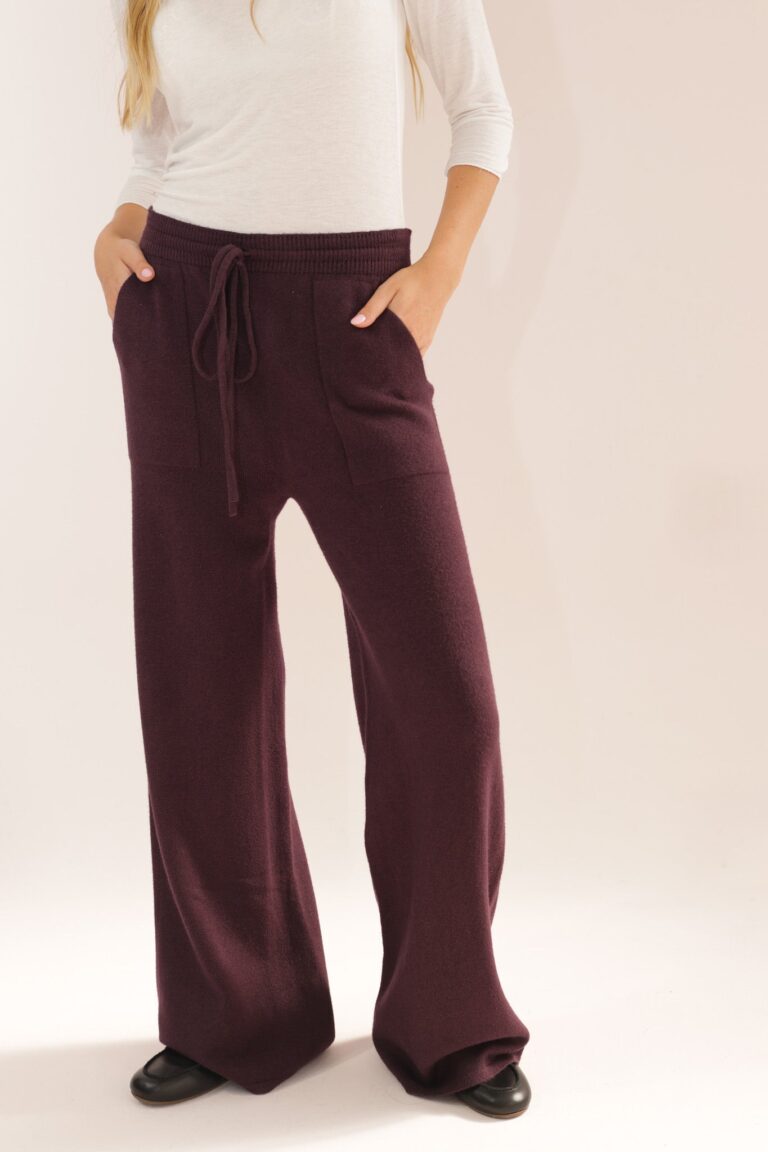 KNITTED PANTS WITH POCKET
