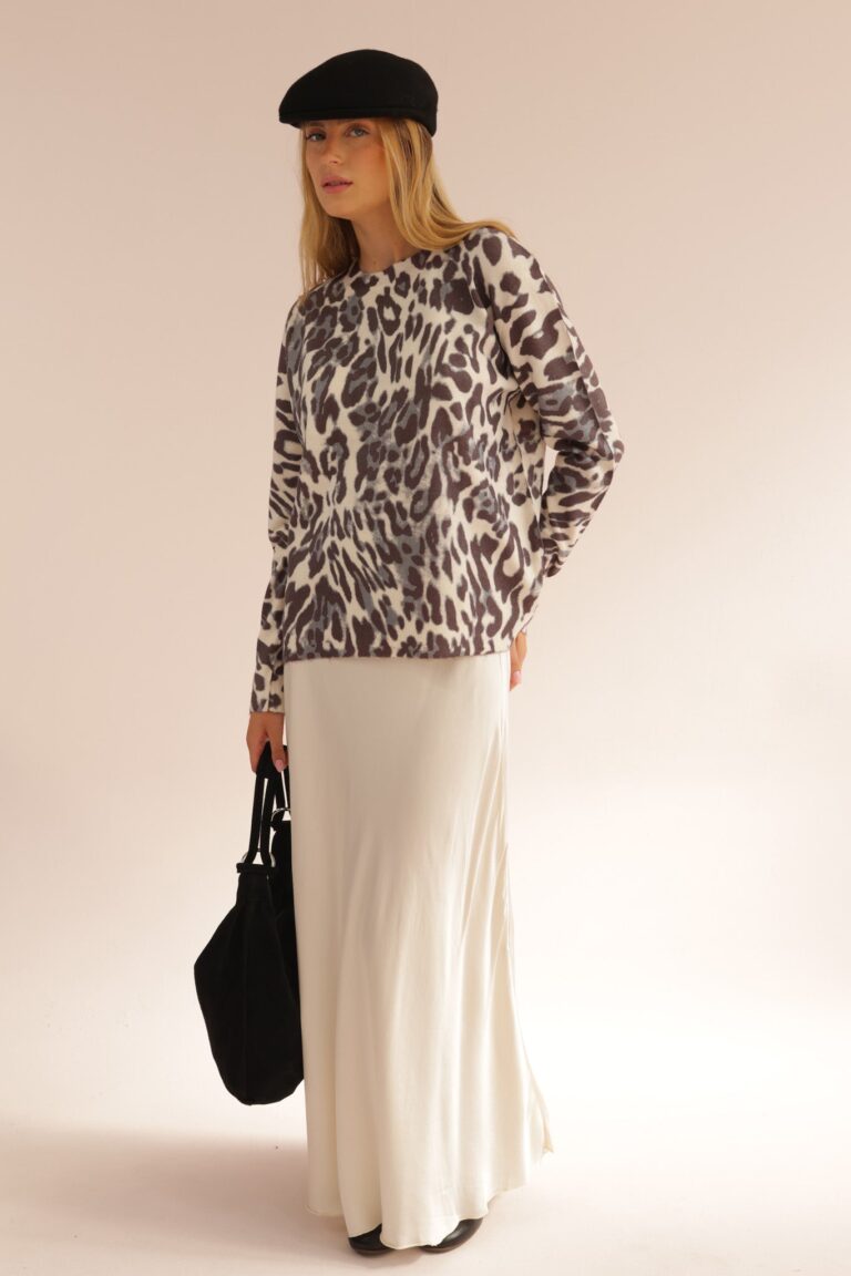 STRAIGHT MIDI SATIN SKIRT