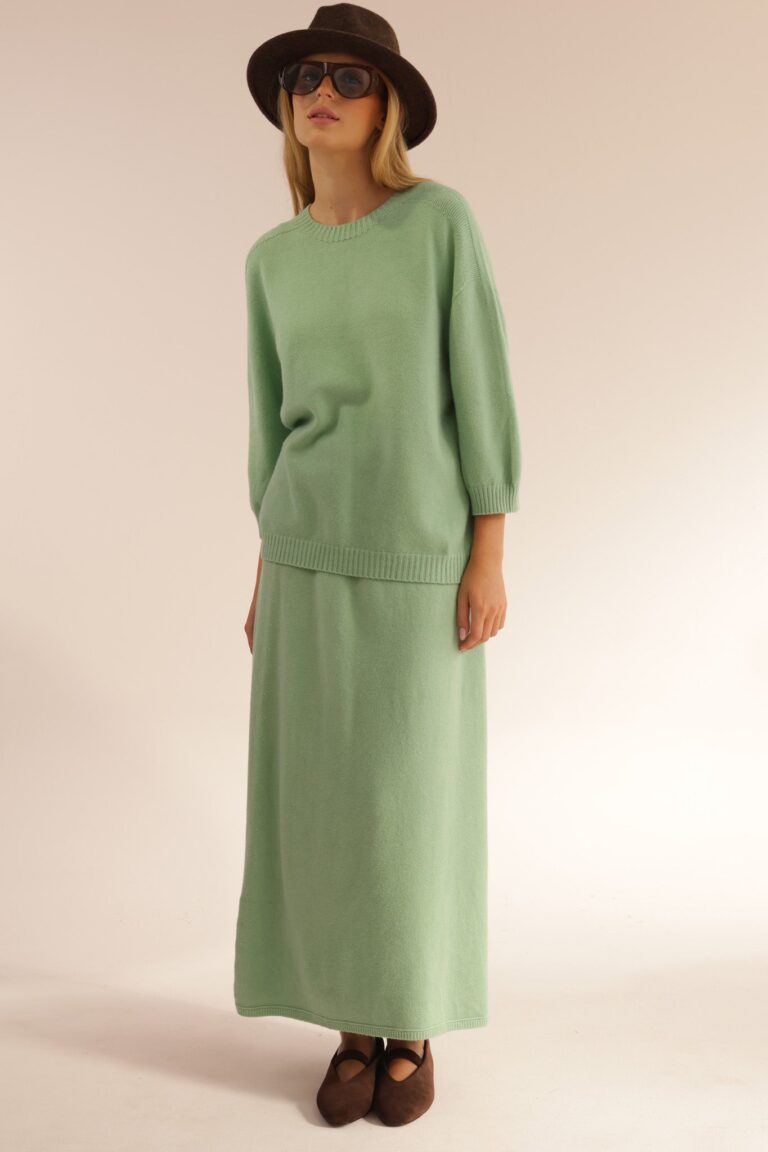 KNITTED STRAIGHT SKIRT